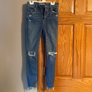 Abercrombie & Fitch super skinny ankle- high rise